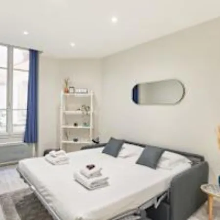 Spacious Sacre Coeur Montmartre *