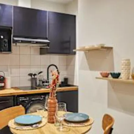 Spacious Sacre Coeur Montmartre Appartement